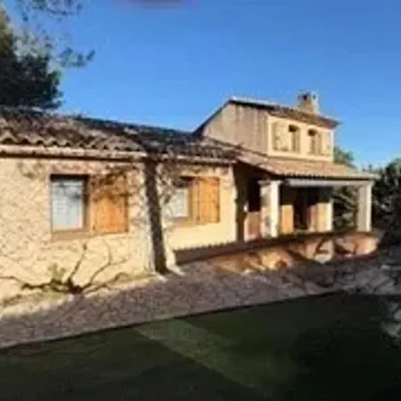 Avec Piscine à Saint-raphaël Et Vue Sur La Montagne Villa Saint-Raphaël