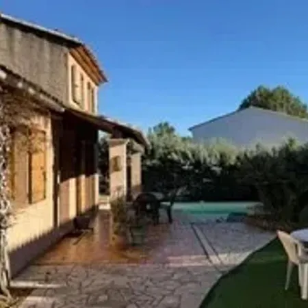 Villa Avec Piscine à Saint-raphaël Et Vue Sur La Montagne Saint-Raphaël