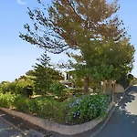 Avec Piscine A Saint-raphael Et Vue Sur La Montagne וילה