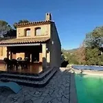 Avec Piscine A Saint-raphael Et Vue Sur La Montagne וילה *
