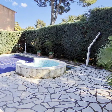 Vila Avec Piscine A Saint-raphael Et Vue Sur La Montagne *